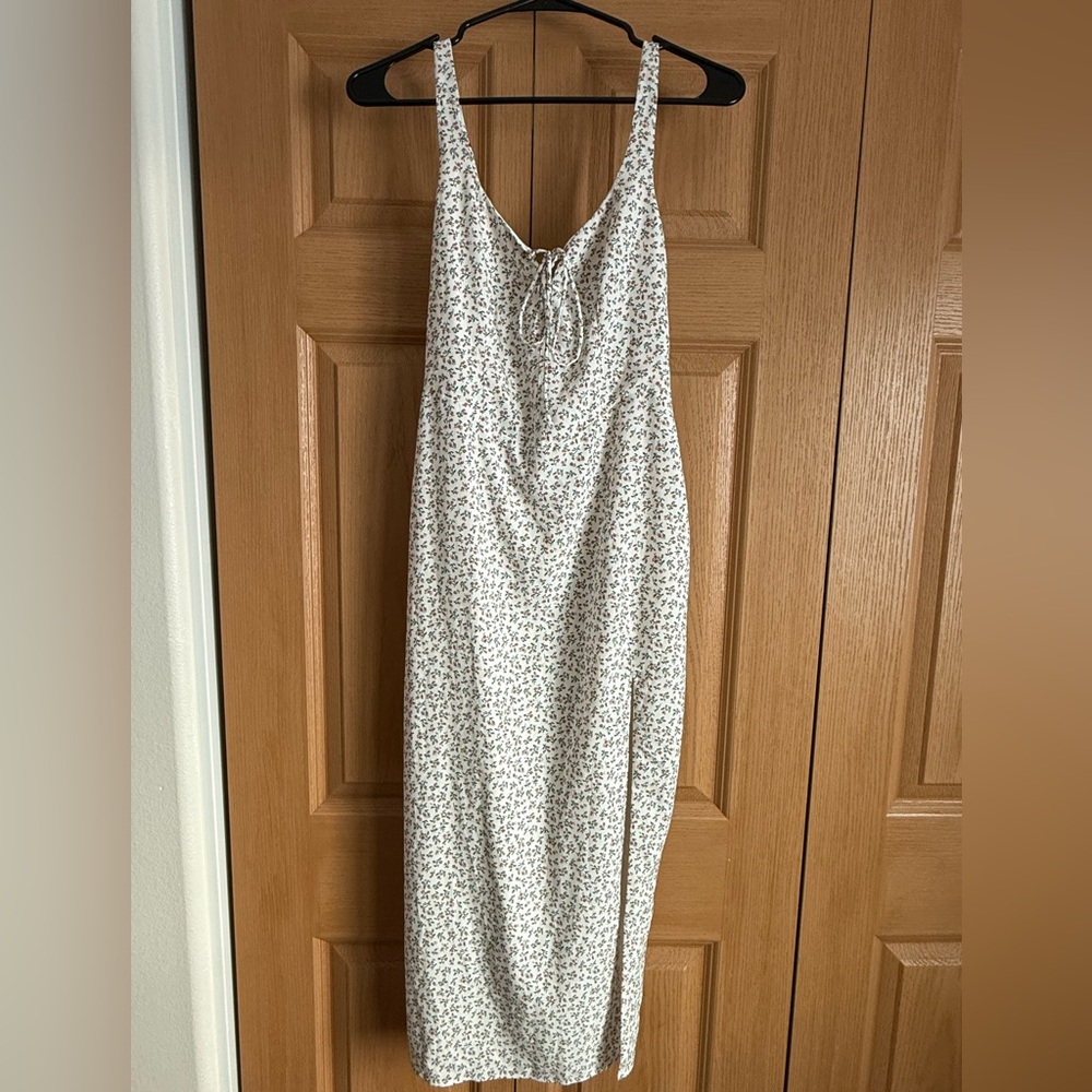 Abercrombie & Fitch White Midi floral Slip Dress